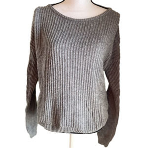 BRANDY MELVILLE GRAY KNIT SWEATER‎
